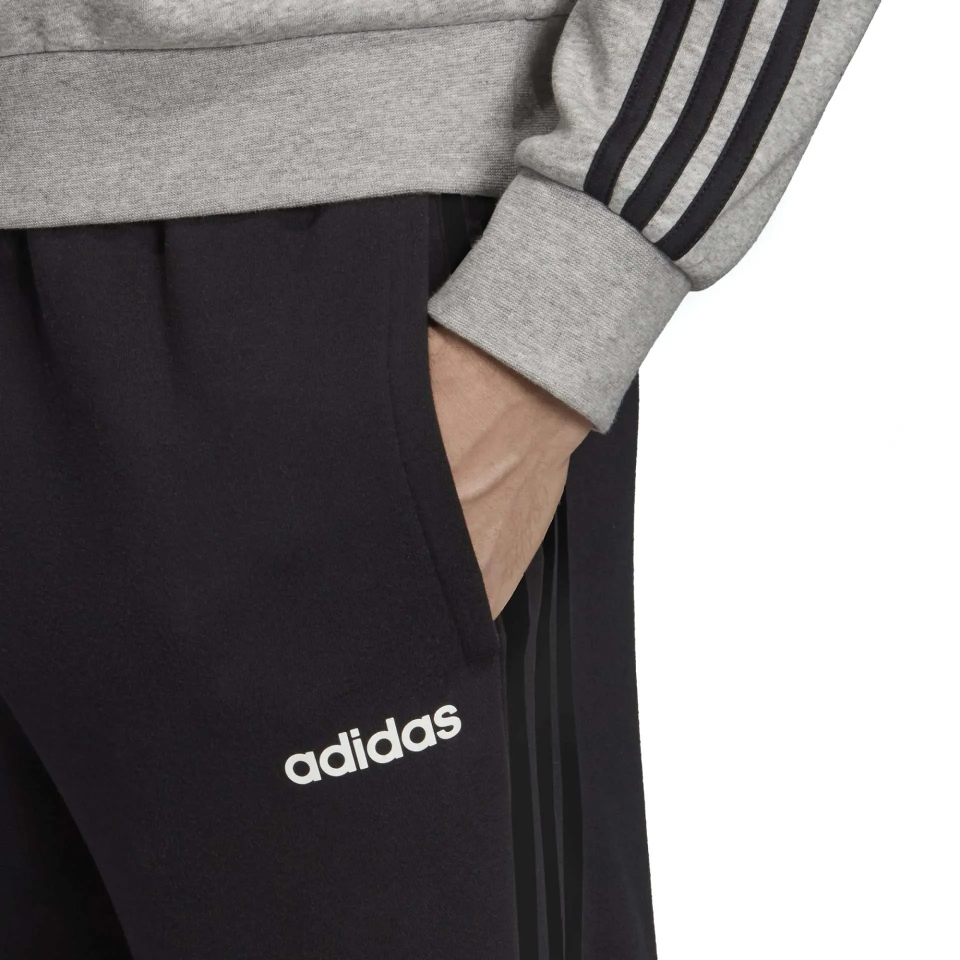 adidas Originals Men’s Trefoil Essentials Pants