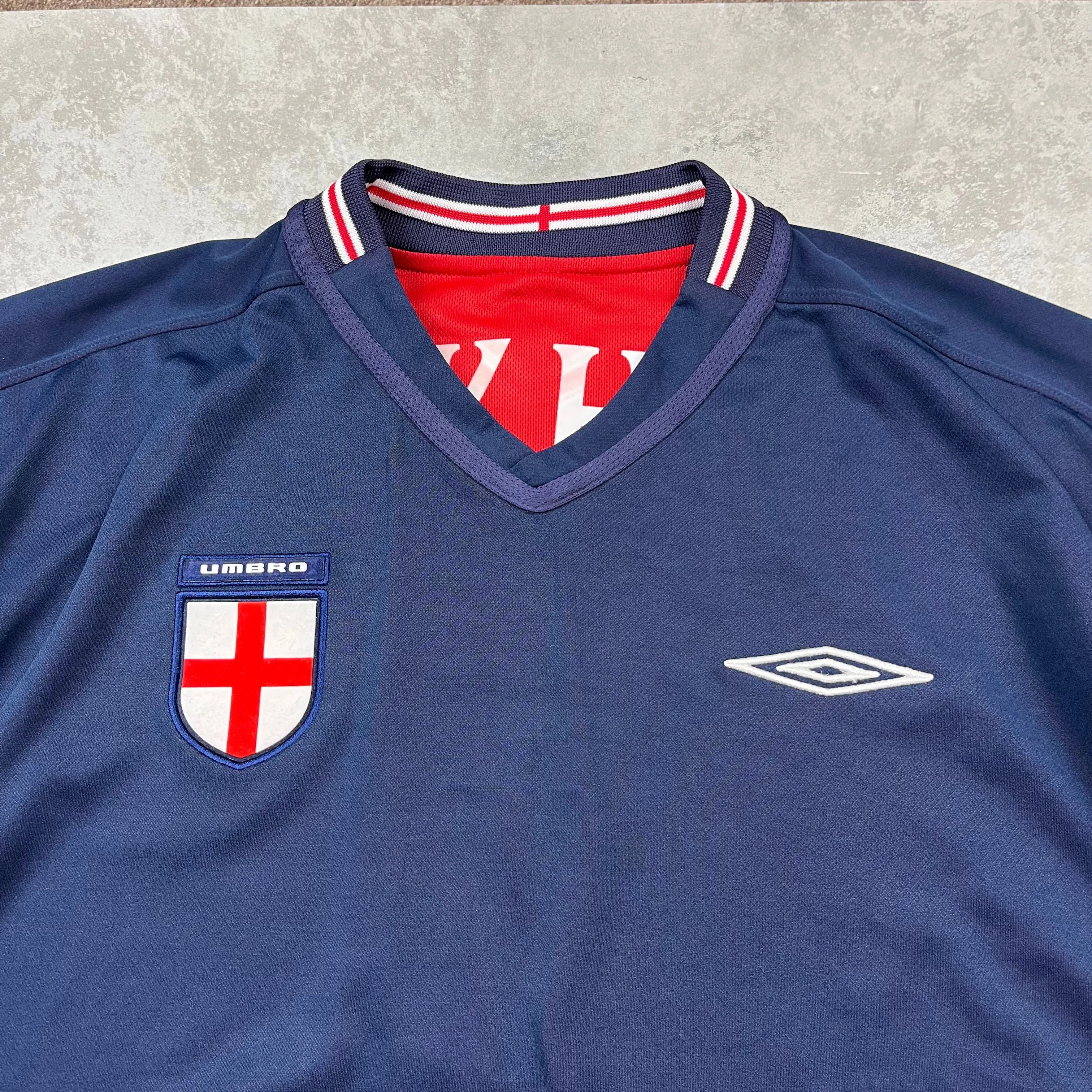 England 2002 Away Shirt (2000s)