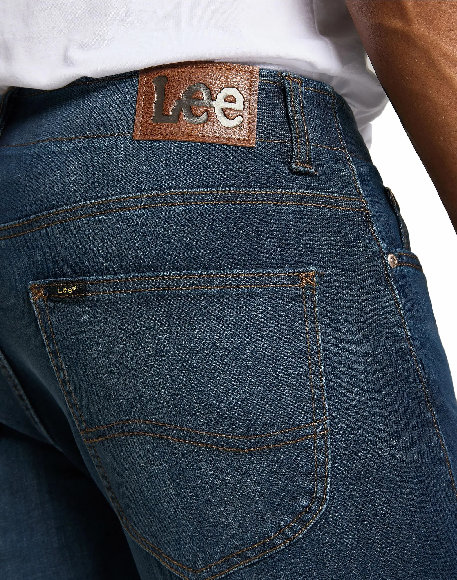 Lee Extreme Motion Slim Stretch Denim Jeans MVP Aristocrat