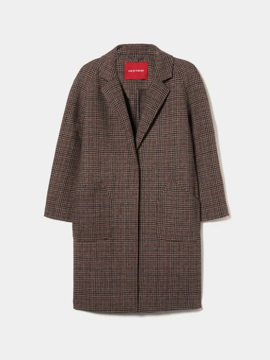 Long coat with pie de poule pattern