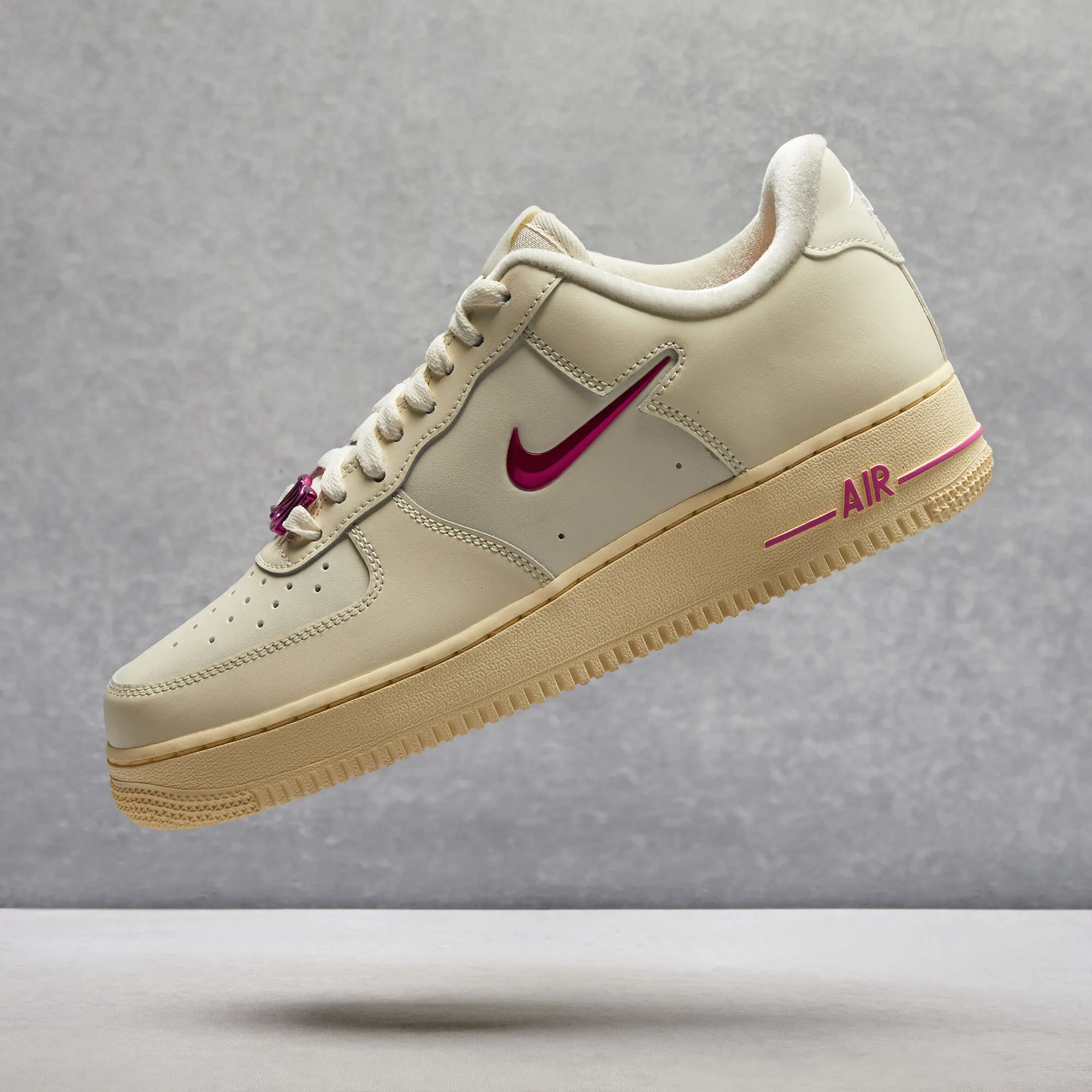 Nike Air Force 1 '07 Shoes