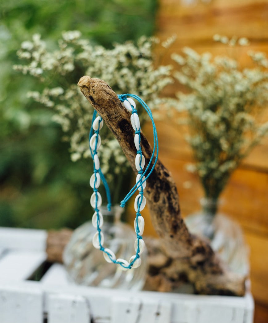 Sawyer Cowrie Shell Necklace