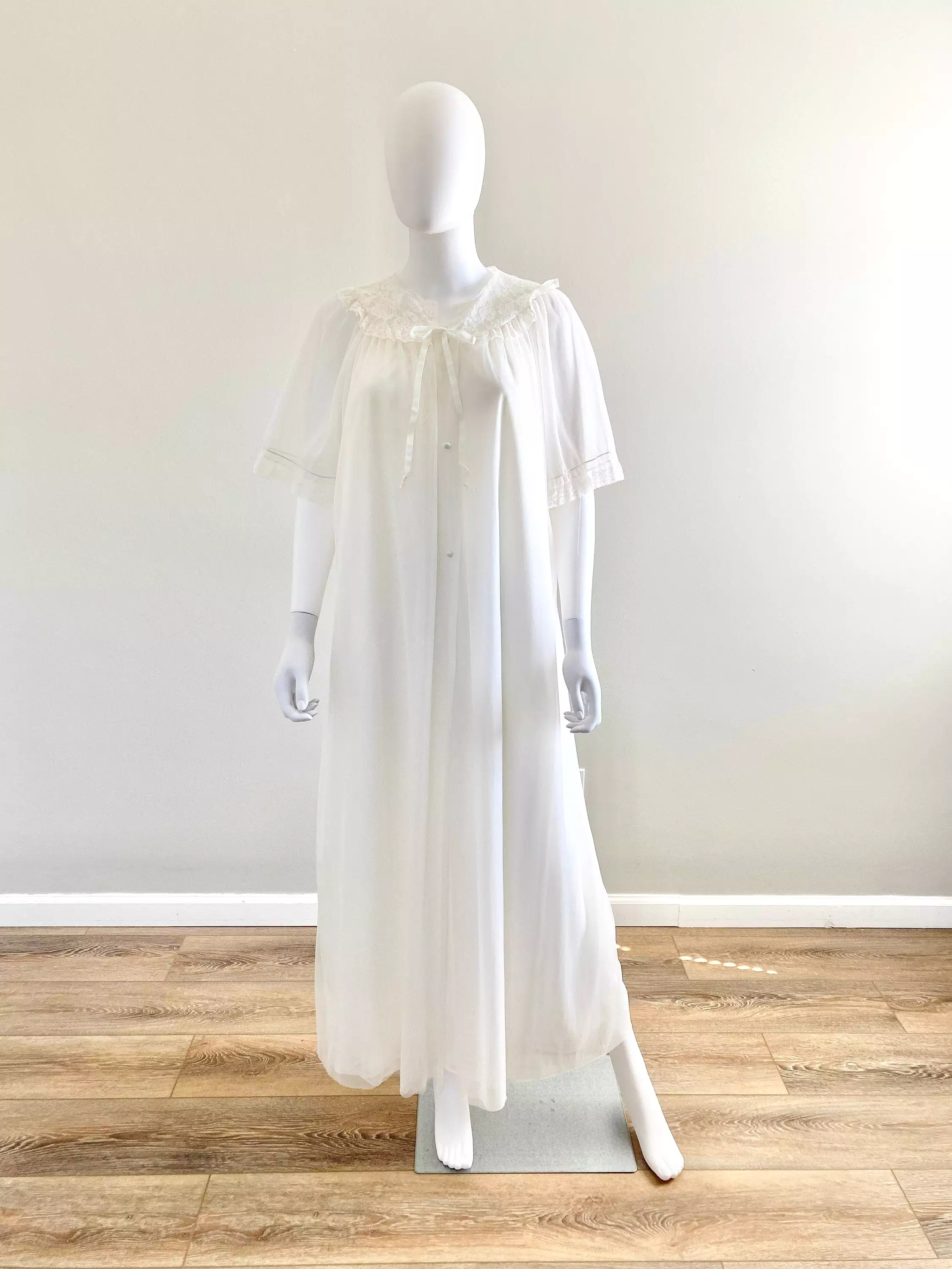 Vintage 1970s Sheer Nightgown and Robe Set / 70s Lingerie / Size L XL