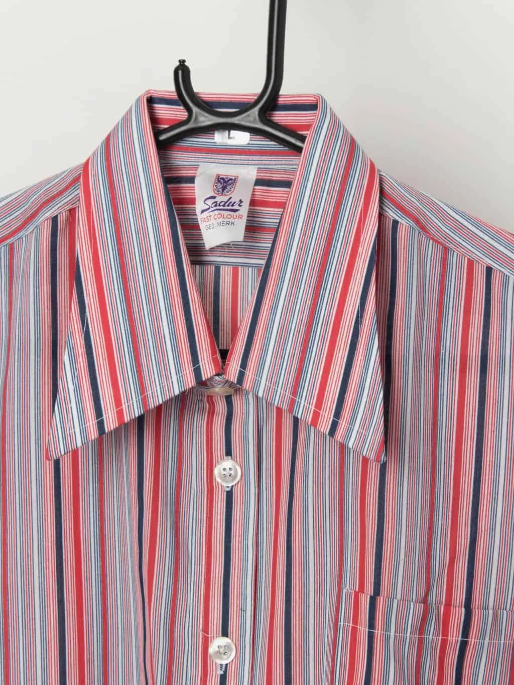 Vintage 70s striped shirt in red, white and blue, deadstock – Large / XL